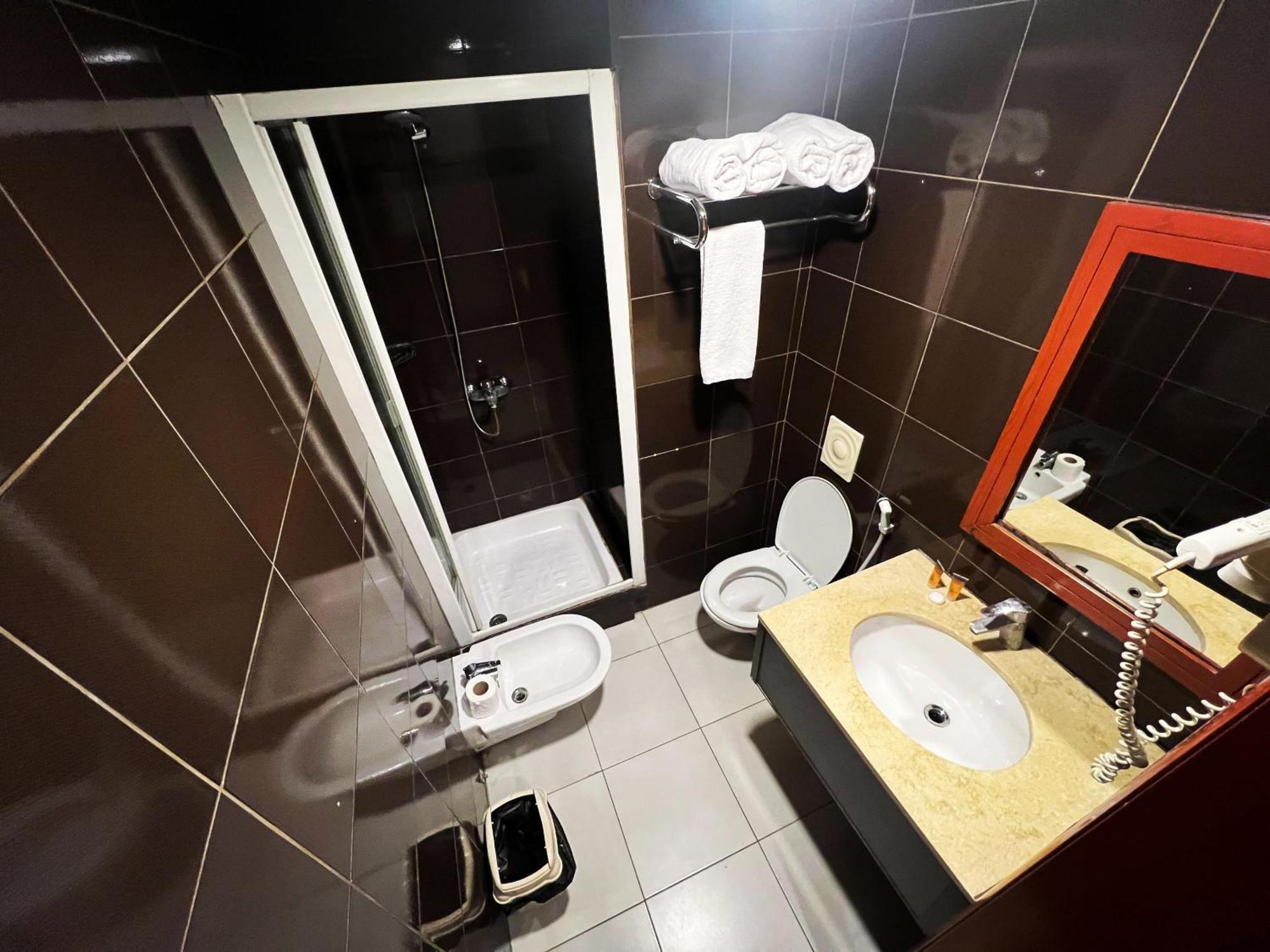Caesar'S Park Hotel Bejrut Zewnętrze zdjęcie